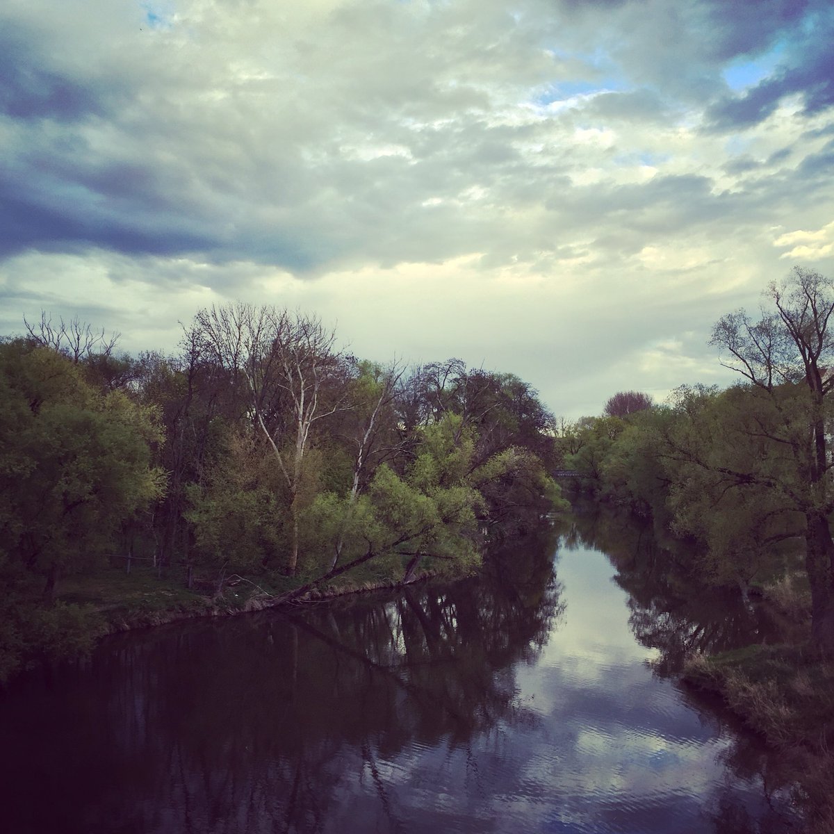 FidelityKastrow's tweet photo. #bridgewithaview #stonebridge #regensburg #regendanubecanal #floodplain #protzenweiher #sisyphosontour #bavaria https://t.co/sO3G3oHfJS