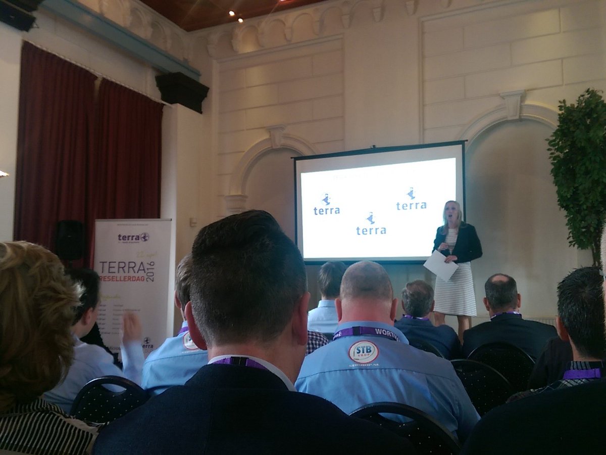 De presentatie mag beginnen... <a href="/TerracomputerNL/">Terra Computers NL</a>