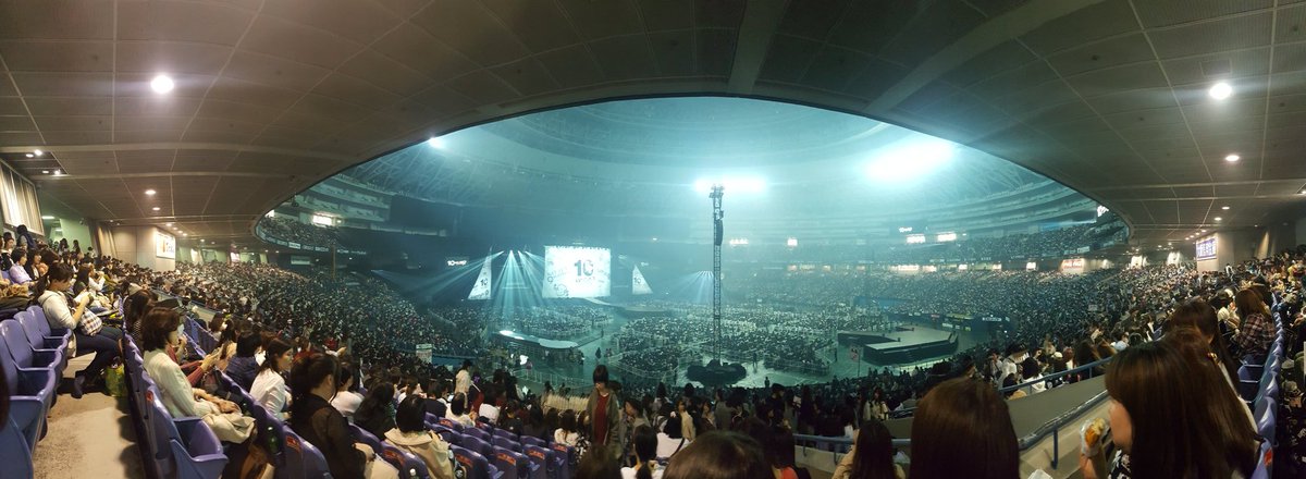 kip_lin's tweet photo. KAT-TUN 10TH ANNIVERSARY LIVE TOUR 10Ks! IN OSAKA 2016 ♡♡ https://t.co/ewKioYqpD2