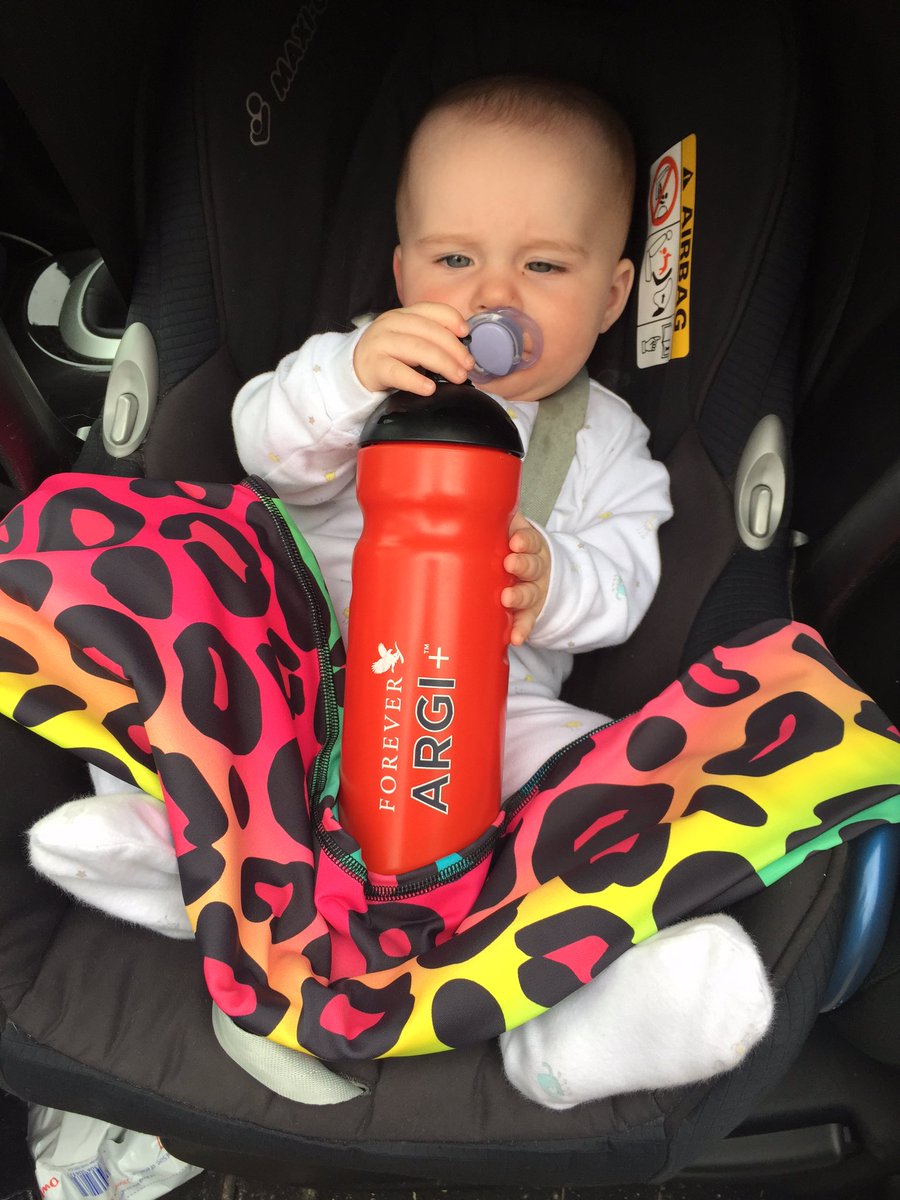 JoyAllen_1's tweet photo. Bounce done! #bouncearmy#argi #daisyjoy #getfit #workhard #sunmerscoming #summerbody #newtrousers https://t.co/B1Gsqjkgkj