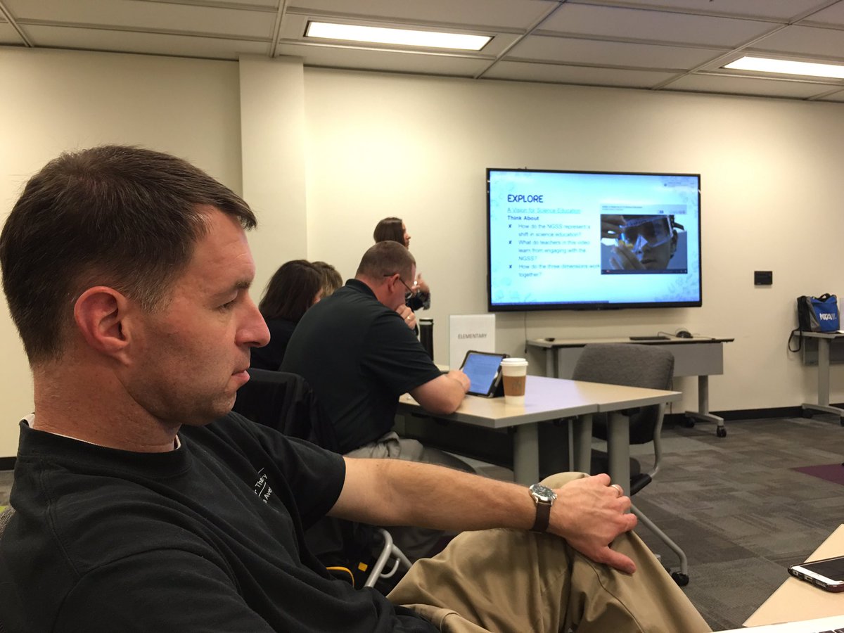 leonlyn11's tweet photo. NextGen science PD. Exciting implications for our students #wcpsmd https://t.co/Mpr3ZFn7VC