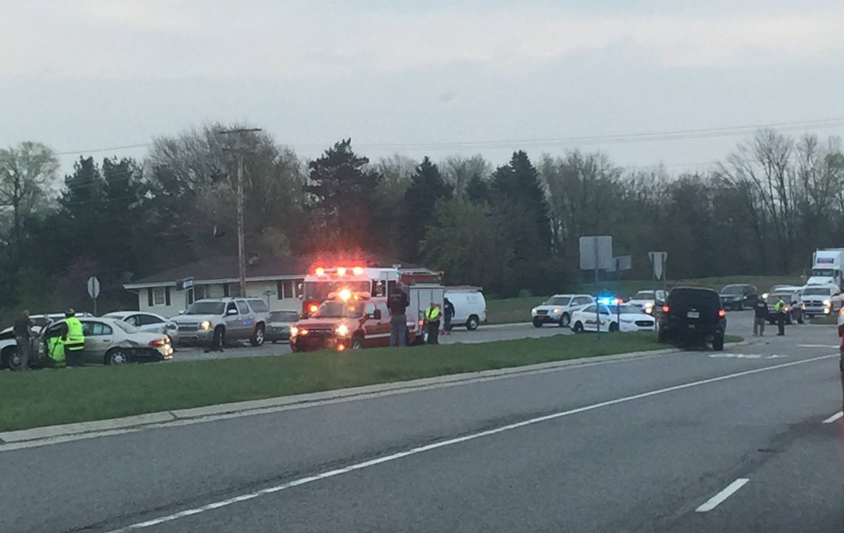 Injury crash involving 2 vehicles on Elm Road in front of Elm Road