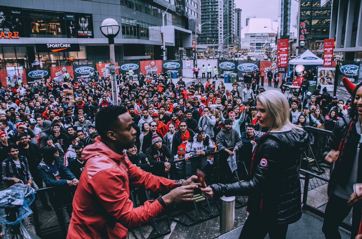 ClaudTO416's tweet photo. Fan zone was in full affect last night as @Raptors took on those 'other' guys in game #3 #wethenorth https://t.co/VHjM2H1n7B