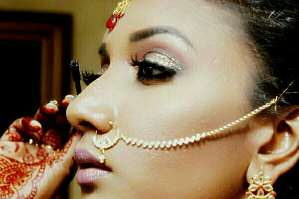 AUTHENTICMAG's tweet photo. https://t.co/qJt7KYggdu #newyorkbridalmakeup #bridal #indianbride #bridalmakeup #nycwedding #mua #makeupforbrides https://t.co/OX1KZIB6j9