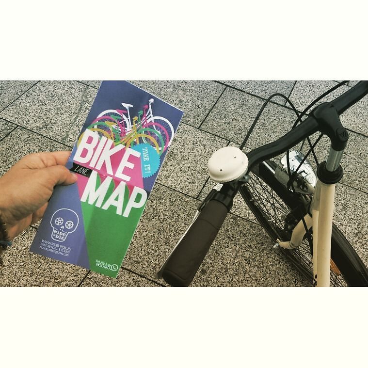 anafonso_com's tweet image. Bike map!! Good idea! 🚲✅
#bikelove #barcelonabike #bikelife #bikerent #larepublikabcn #bic… ift.tt/1U8Hent