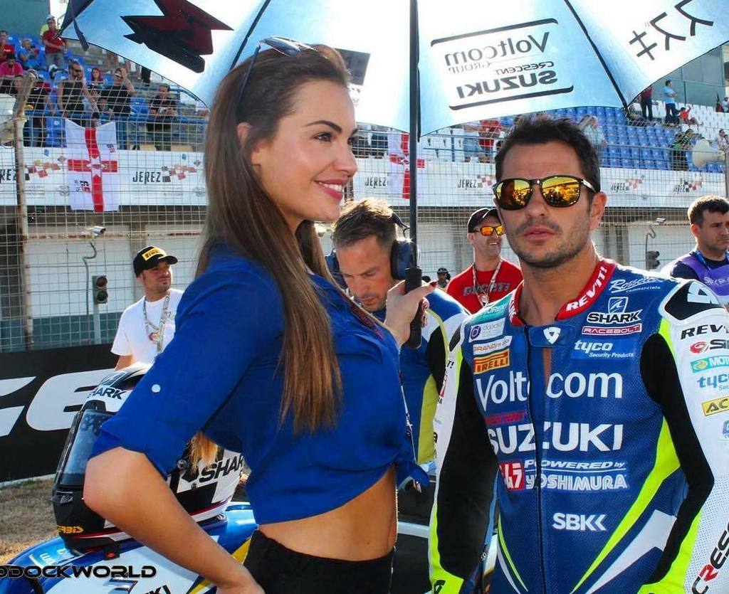 BodykitChannel's tweet photo. #Bodykitchannel presents: ❤️ #Hedrivesmecrazy @randydepuniet14 #throwback #jerez @worldsbk 📸 @paddockworld #randyd… https://t.co/EcdLh2YhcG