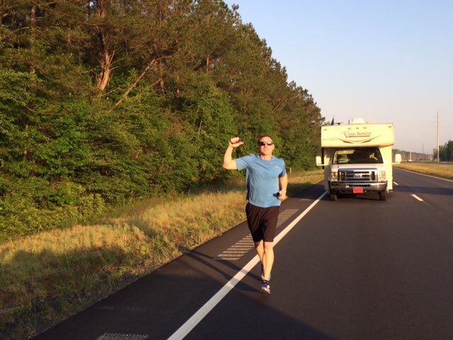 GeorgiaPower's tweet photo. Halfway through the FINAL leg of the #RFTR2016! #GAPowerfulRun #ACS https://t.co/cIByzXF9Uh