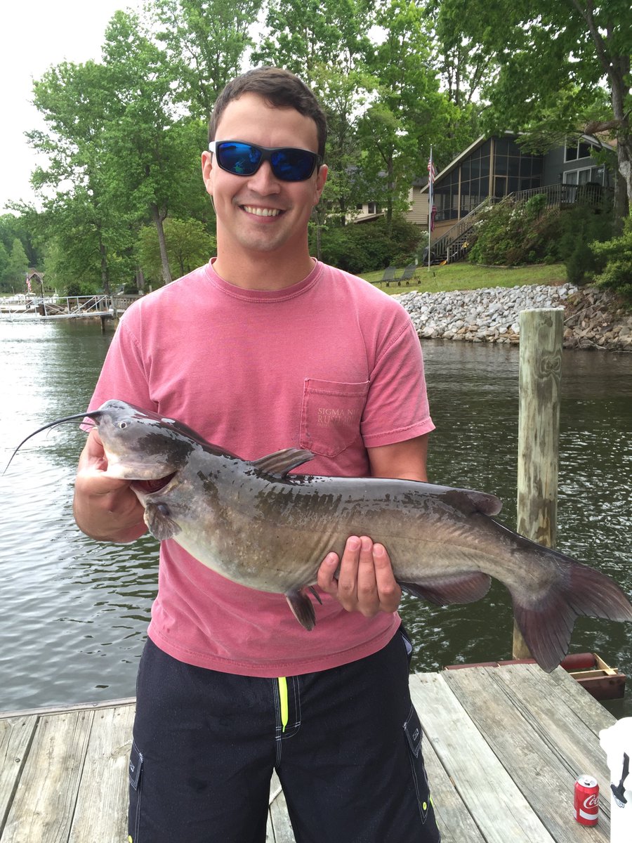 RevolutionFish's tweet image. Great time to be on the water!