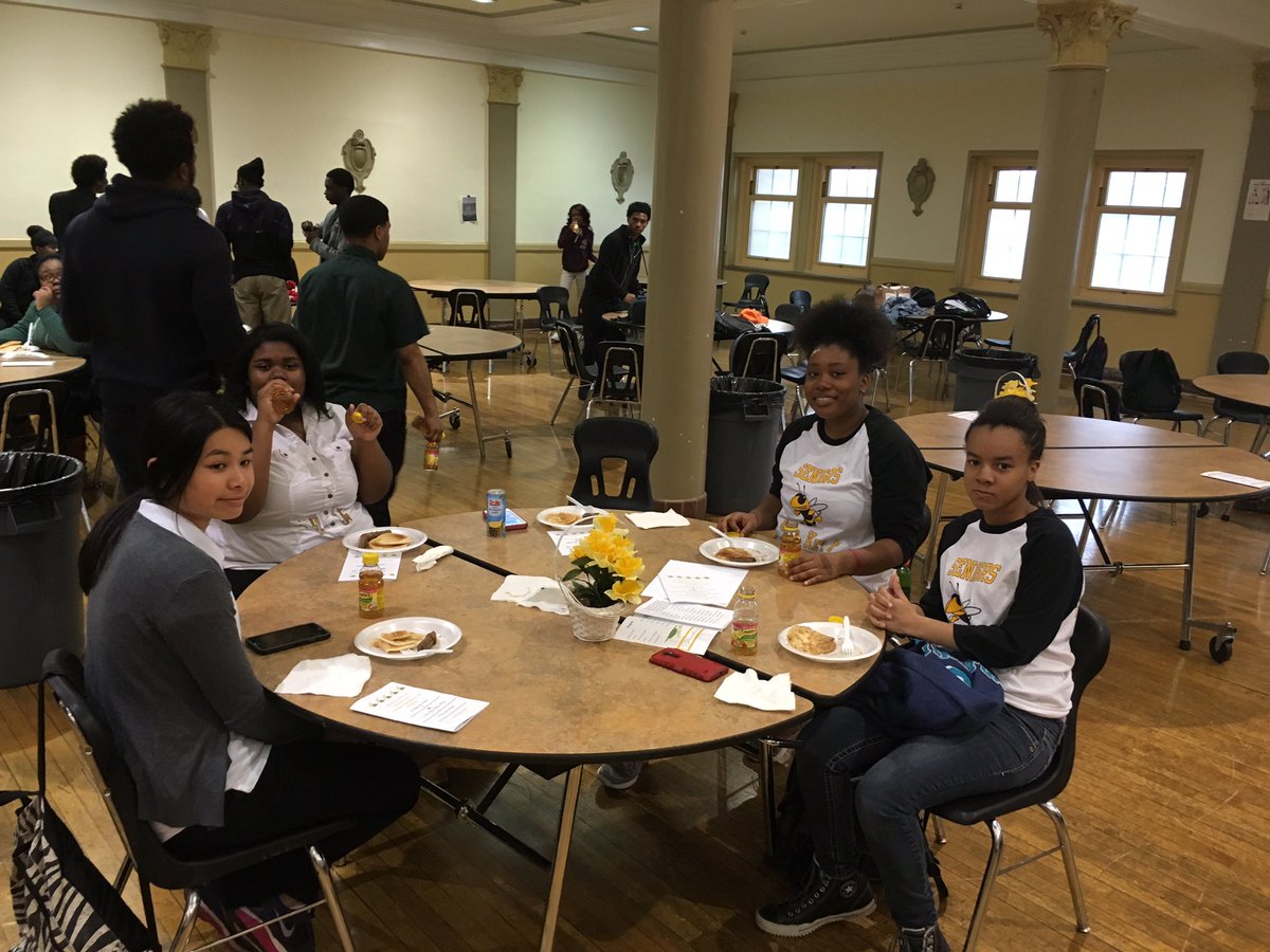 CLEMetroSchools's tweet photo. The John Hay Alumni Association celebrates the senior class with a pancake breakfast. https://t.co/rb9fP3DR8n