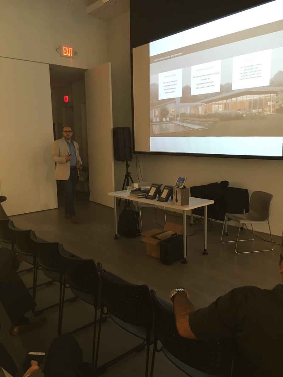 daddyprmiami's tweet photo. Learning about #SmartHome #integration at @AIAMIAMI with @AcouArch and @SavantSystems! #educate #knowledgeshare https://t.co/o0mOpy0mBx