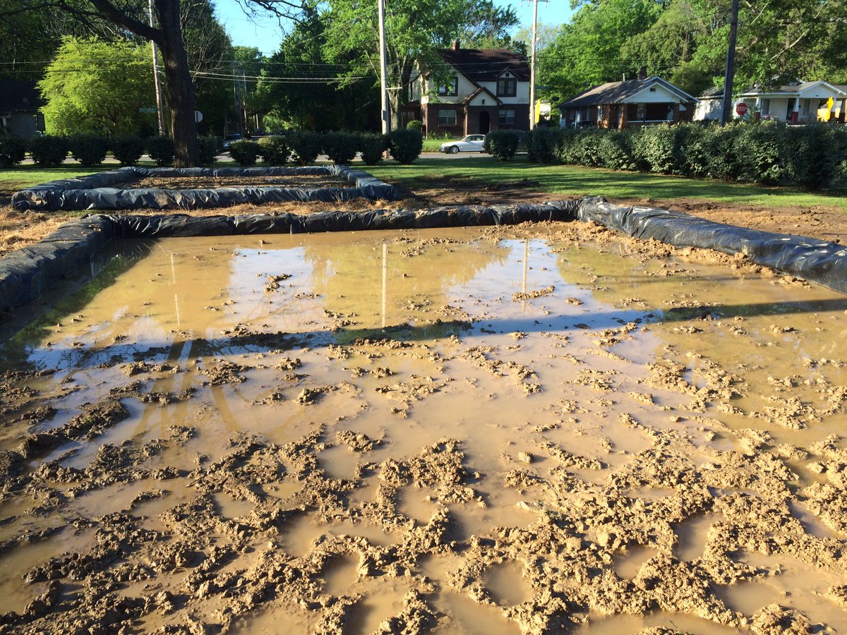 uofmsab's tweet photo. Good morning, MudStars! Rest up, do some stretches. The fun starts at 12:30 at the Alumni Center #mudjam https://t.co/TFhEu62SSh