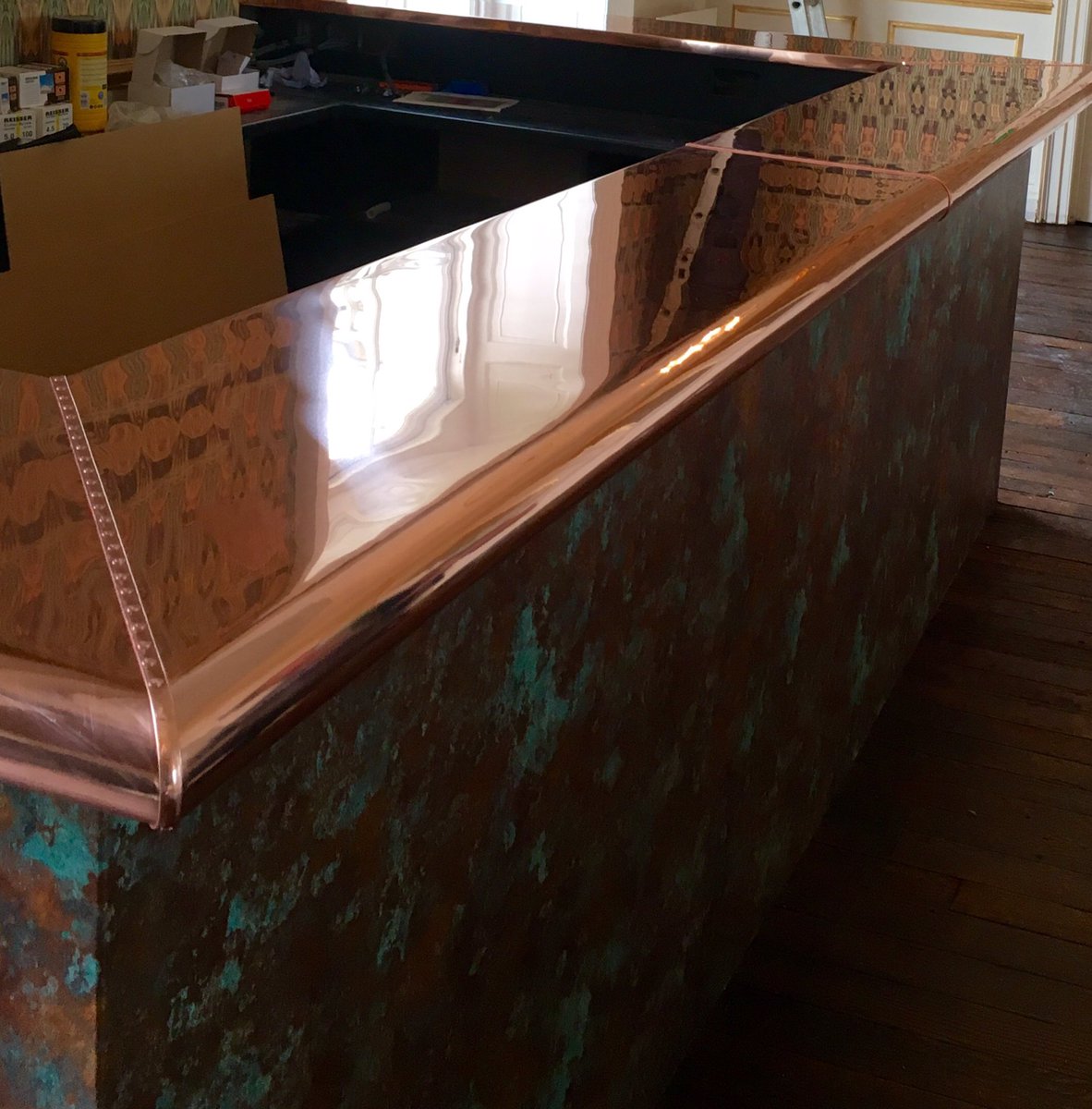 Zinc_Interior's tweet photo. Hand #fabricated #copper #bullnose #bar for #combegrovemanor in #bath with #antique #copper #clad #barfront https://t.co/GySlbFd1CI