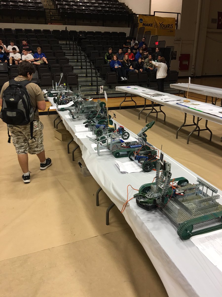 danielmccamy's tweet photo. At Northwest TEAM competition with 26 students and 16 PLTW projects. #bodeshare @PLTW_MO @PLTWorg #sjsdproud #sjsd https://t.co/tfFzRbBJgR