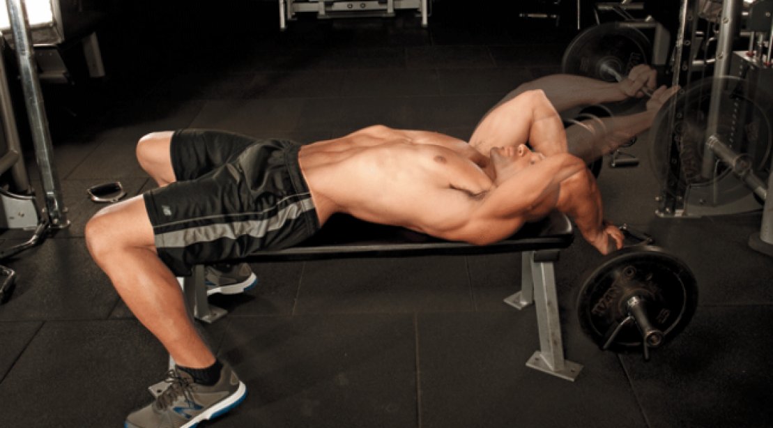 muscle_fitness's tweet photo. Transform your triceps with this upper-arm workout. https://t.co/9ya7GOhqBy https://t.co/xJcZrHsNma