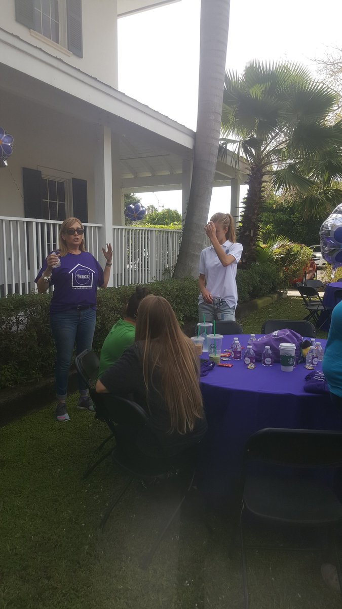 Nicole Boehm tweet media