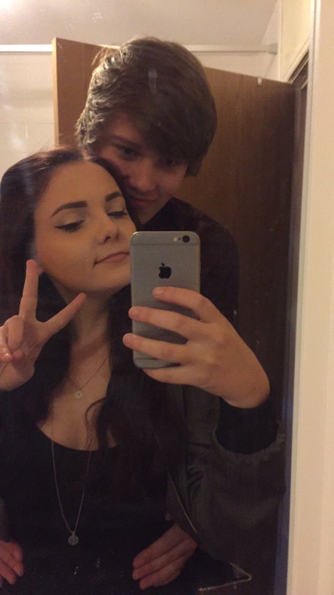 secxndsun's tweet image. Date night 😃😘 @GeorgiaHarris