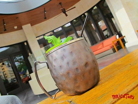 BrickTopsGables's tweet photo. #Cheers to you, #MotherEarth! 🌎 #EarthDay #HappyHour #MoscowMule #BrickTops #CoralGables https://t.co/AgempnpEeG