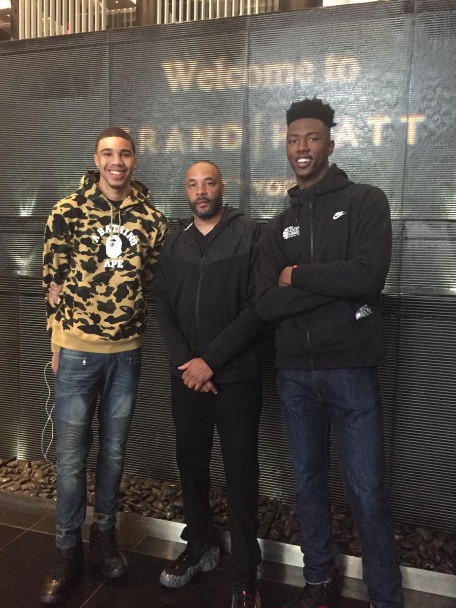 jake8270's tweet image. Happybday Family @TheReal_HG3 God First the Rest Easy Money! Love! HG the Return!