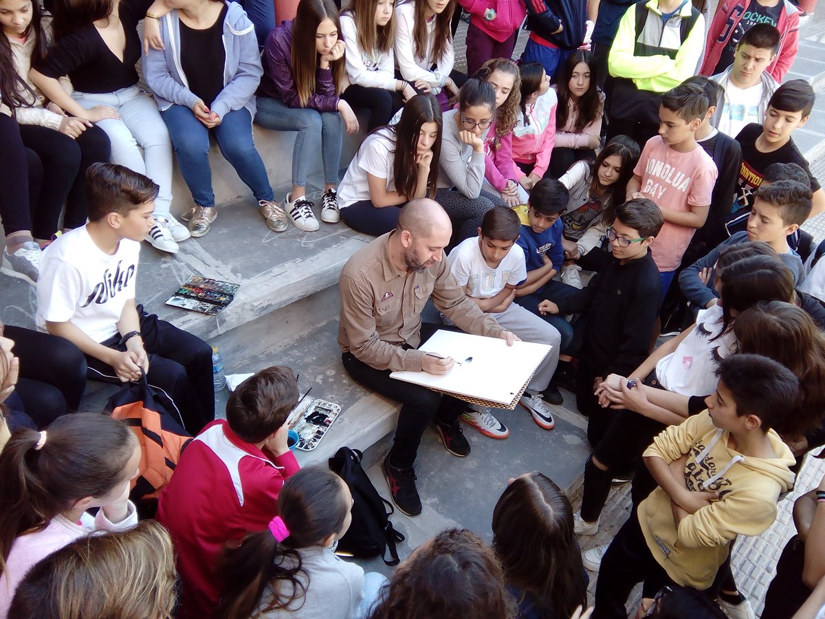 iesjoseplanes's tweet photo. #VIIISemanaCultural
@NonoGarcia nos ENSEÑA el ARTE de la ACUARELA y nos la dedica. Aprendemos de un GRANDE
GRACIAS!! https://t.co/vrdpeJijTp