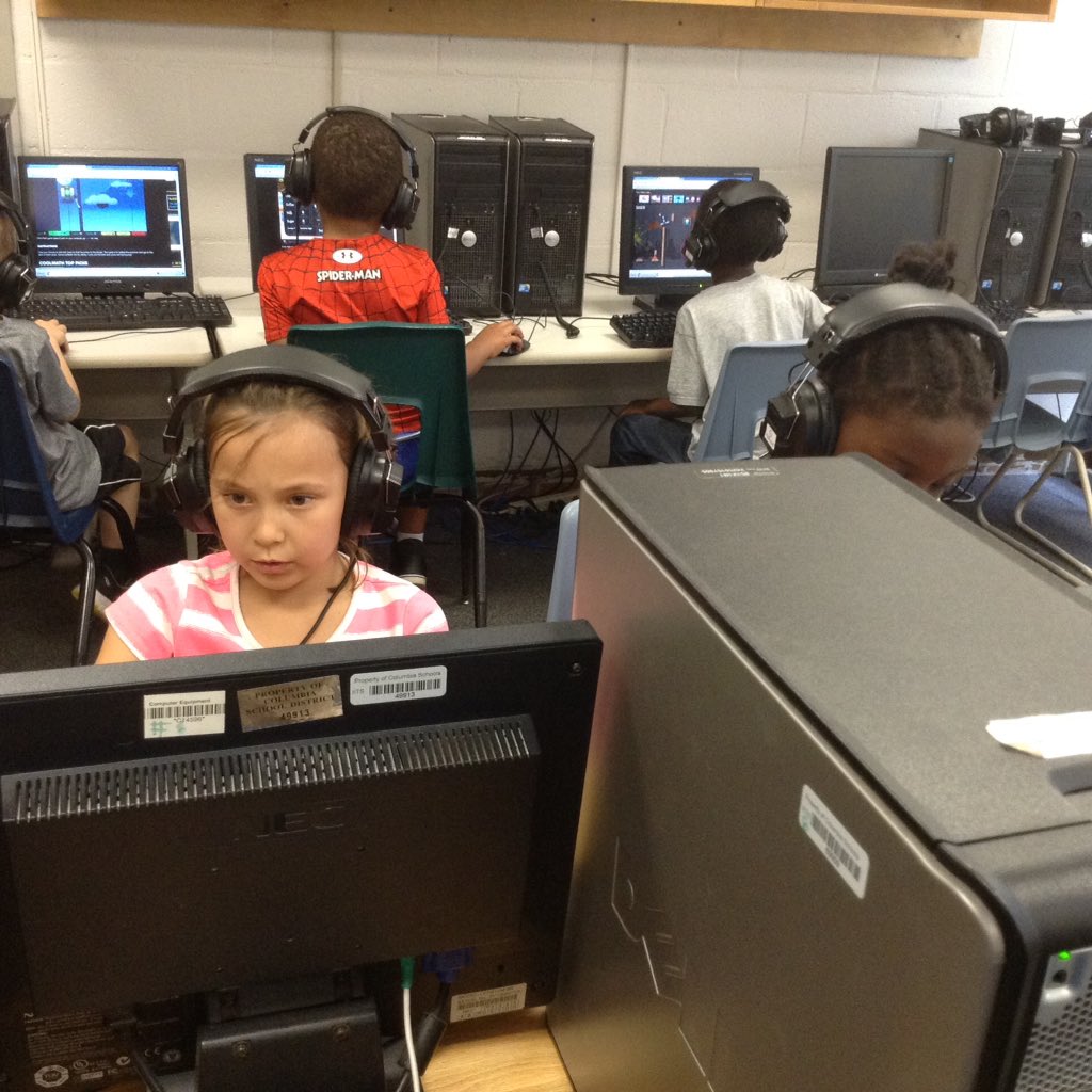 RusComputerlab's tweet image. Last day in the computer lab for a while. MAP testing starts Monday. Good luck to all of those testing! @RUSBLVD