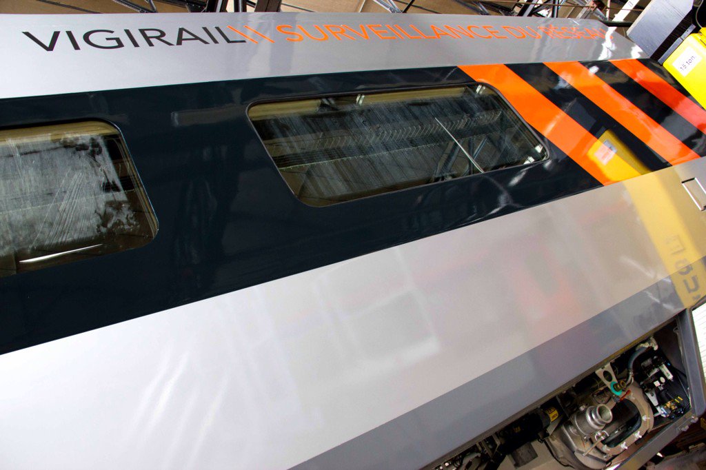 IRIS 320 fait peau neuve au TI d'Hellemmes. Visite avec O MARTY, D CROMBEZ,<a href="/NicoAum/">primes</a>. L'OPE mi vie continue !