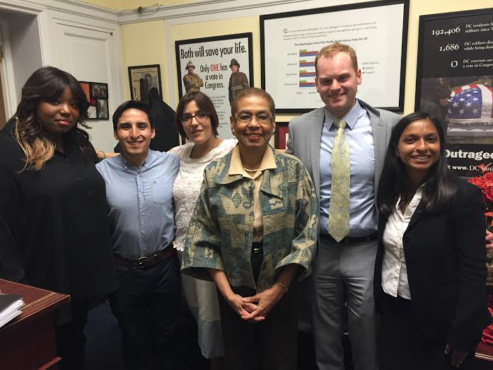 AmnestyCapHill's tweet photo. Thank you, Rep. @EleanorNorton, for meeting w/ our advocates &amp; for continuing to champion #HumanRights w/ @Amnesty! https://t.co/P1NH2z4G8O