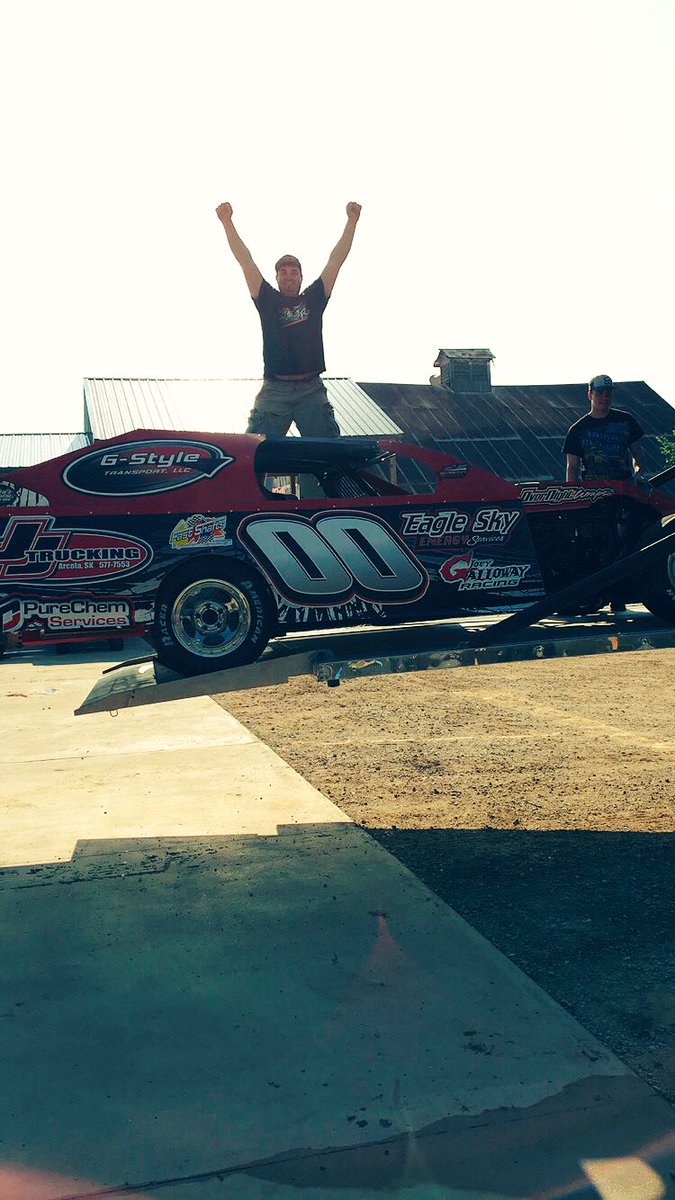 BigEagleRacing's tweet photo. When you figure out its finally race day with @USMTS at Lakeside!! #teameagle RT https://t.co/Jdfc6aKoJb