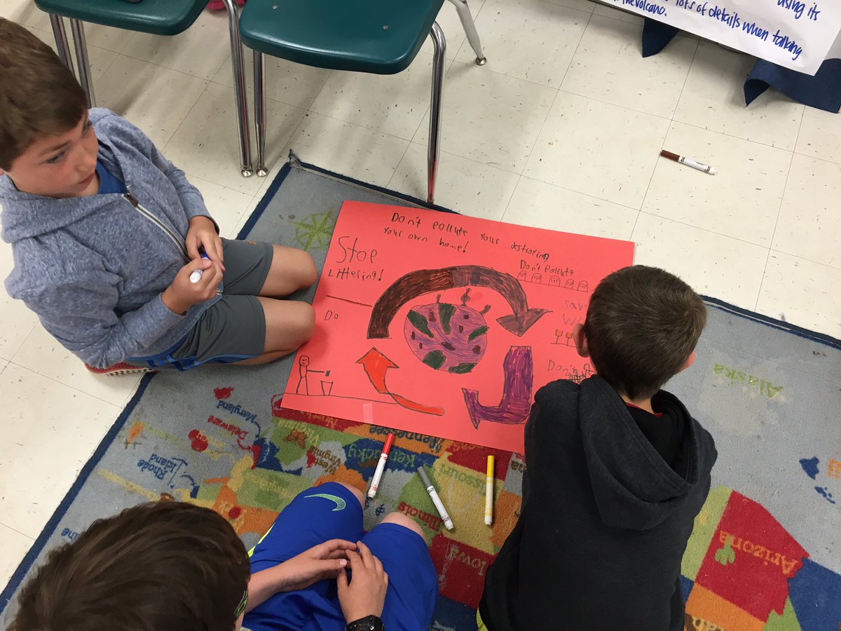 misssmithOES's tweet photo. We are really passionate about recycling! We're creating posters to inform the rest of the school!#oeschat https://t.co/vewuwVCwk4