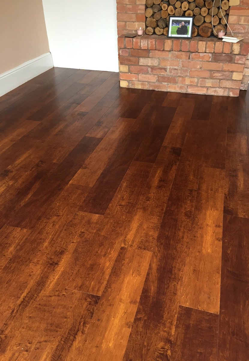 Richtanner3's tweet photo. Before and after @KarndeanFloors santino cherry. Levelling different subfloors with one system @UzinLtd. #noply. https://t.co/cWnOVVgrOK