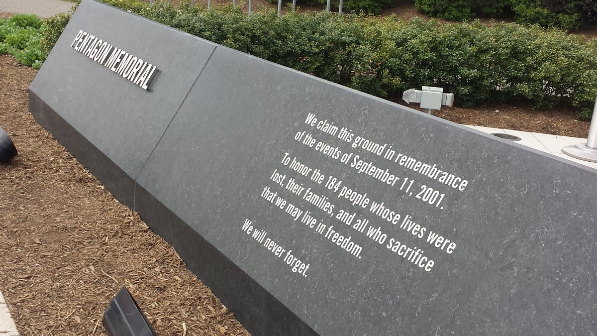 ScoreMedia1's tweet image. En direct du quartier ultra - sécurisé #pentagone  #neverforget