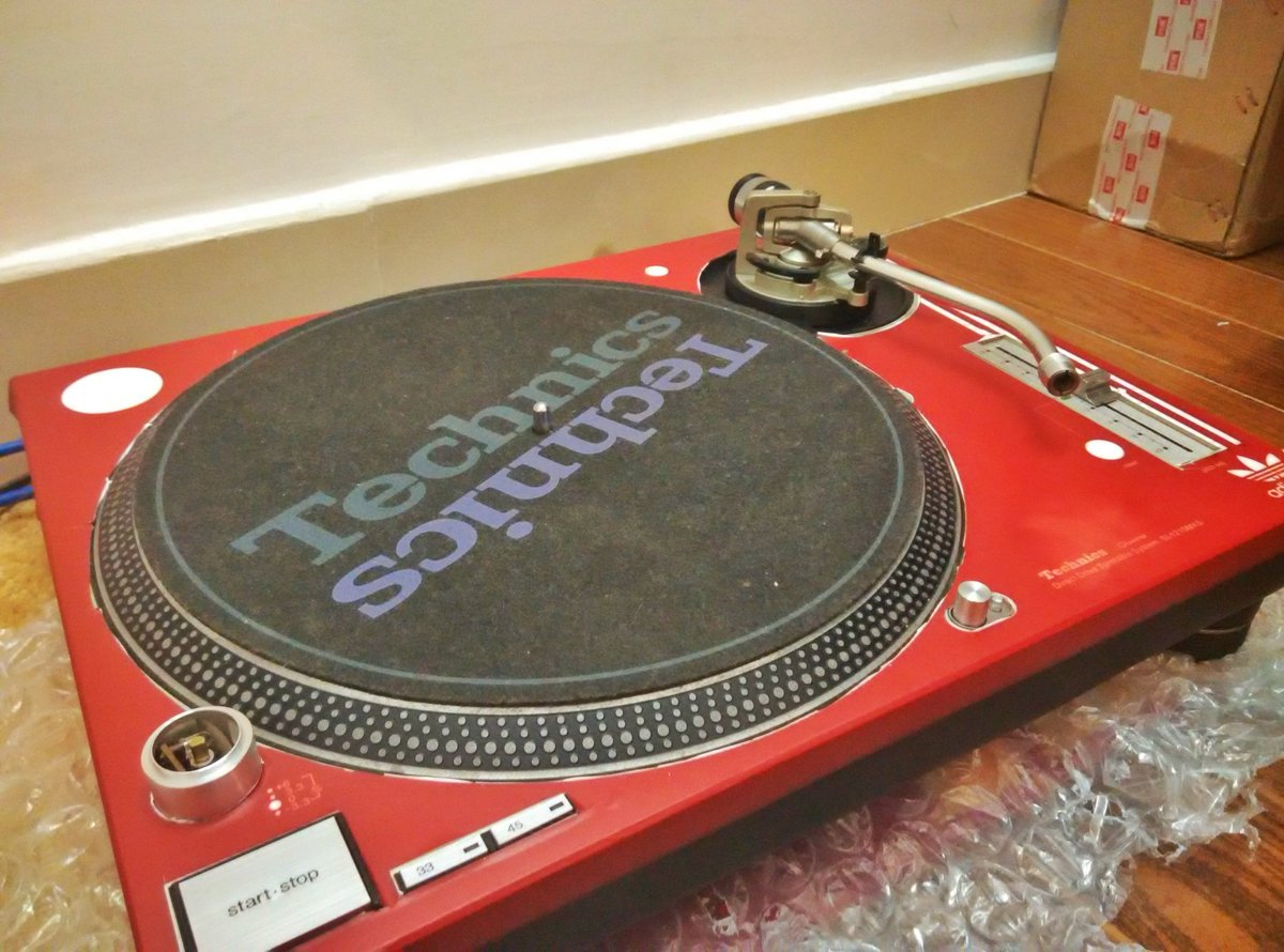 TravisDeejay's tweet photo. New buy #Technics #1200mk2 https://t.co/BfaB3JXv3d