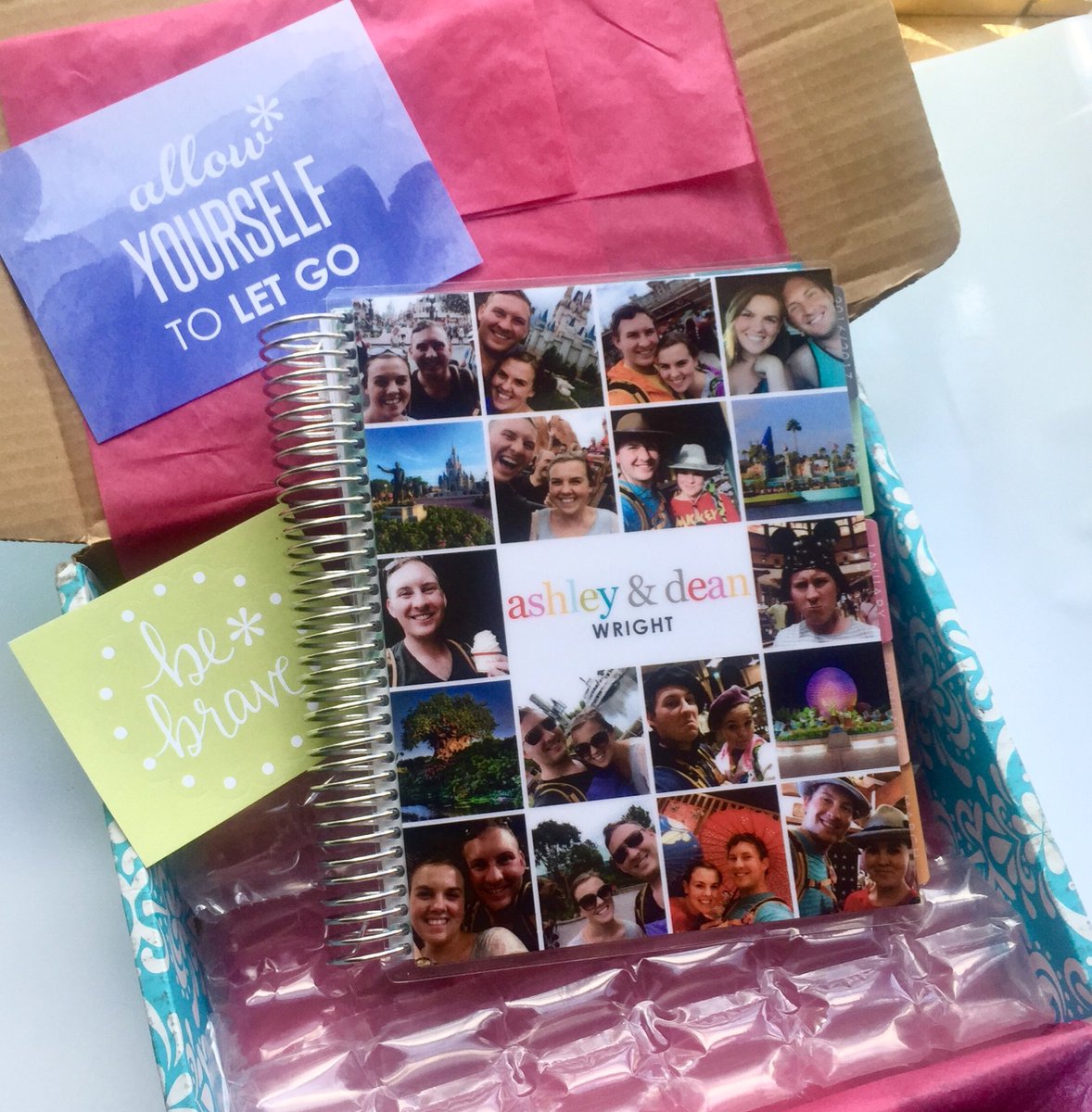 SplendidSticker's tweet photo. Thank you @ErinCondren for another beautiful planner! #planneraddict #hourly #planner https://t.co/QmdUFYePu6