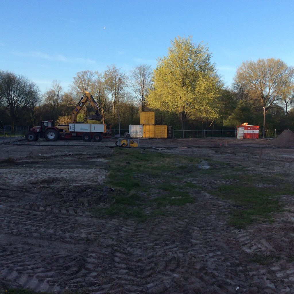 PeterHutten's tweet photo. Fase 2 @Spieghelbuurt #Alkmaar gestart. In #bim model al lang virtueel voorbereid @VanWijnenGroep #Heerhugowaard https://t.co/gN3vdKuEpT