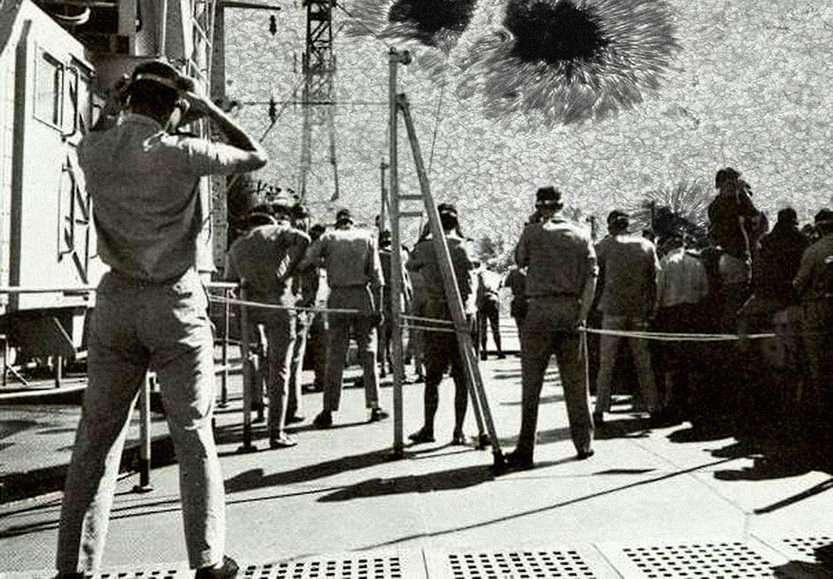 RealJohnRice's tweet image. Philadelphia Experiment made 1st atom bomb &amp;amp; jump-room tech used to teleport SS Eldridge 1943 #breaktheprogramming