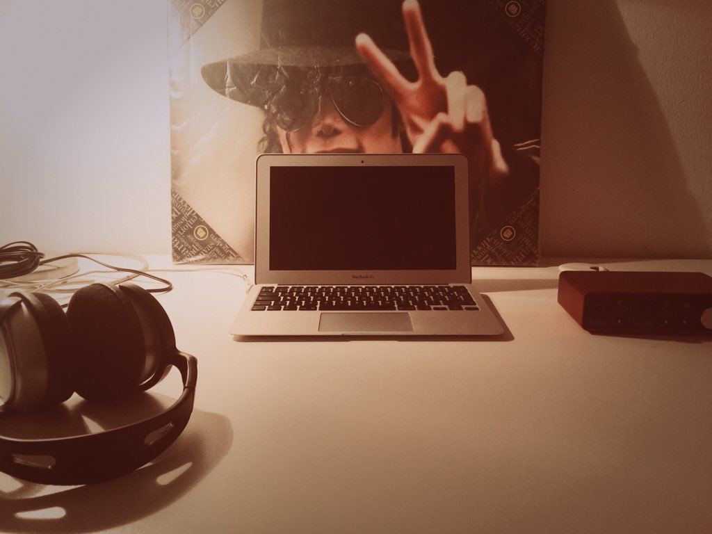 Slowly, very slowly, things are starting to shape up. #newapartment #microstudio