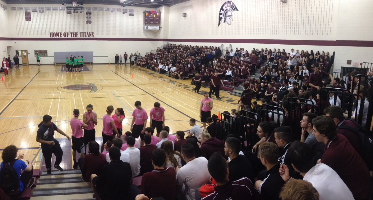 TONNOS_TITAN's tweet photo. BT DODGEBALL CHAMPIONSHIPS!!! ITS LIT.
Starting quarterback💚 v. Starting pitcher 💗 https://t.co/hJelByh9KN