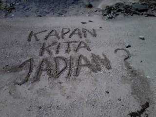 ulandari_new's tweet photo. Kapan kita jadian ? https://t.co/u6RlIteEyj