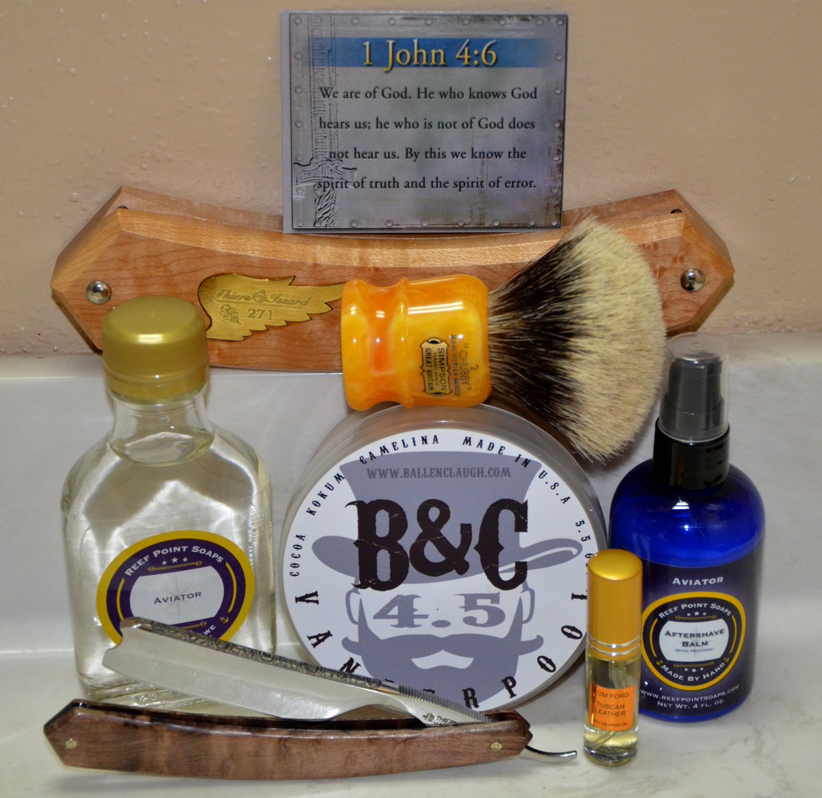 #SOTD T-I Oak Wing Grelot LE <a href="/AESimpson1919/">Simpson Brushes</a> CH2 @ballenclaugh Vanderpool <a href="/ReefPointSoaps/">Reef Point Soaps</a> AS &amp; Balm <a href="/TOMFORD/">TOM FORD</a> TL EDP