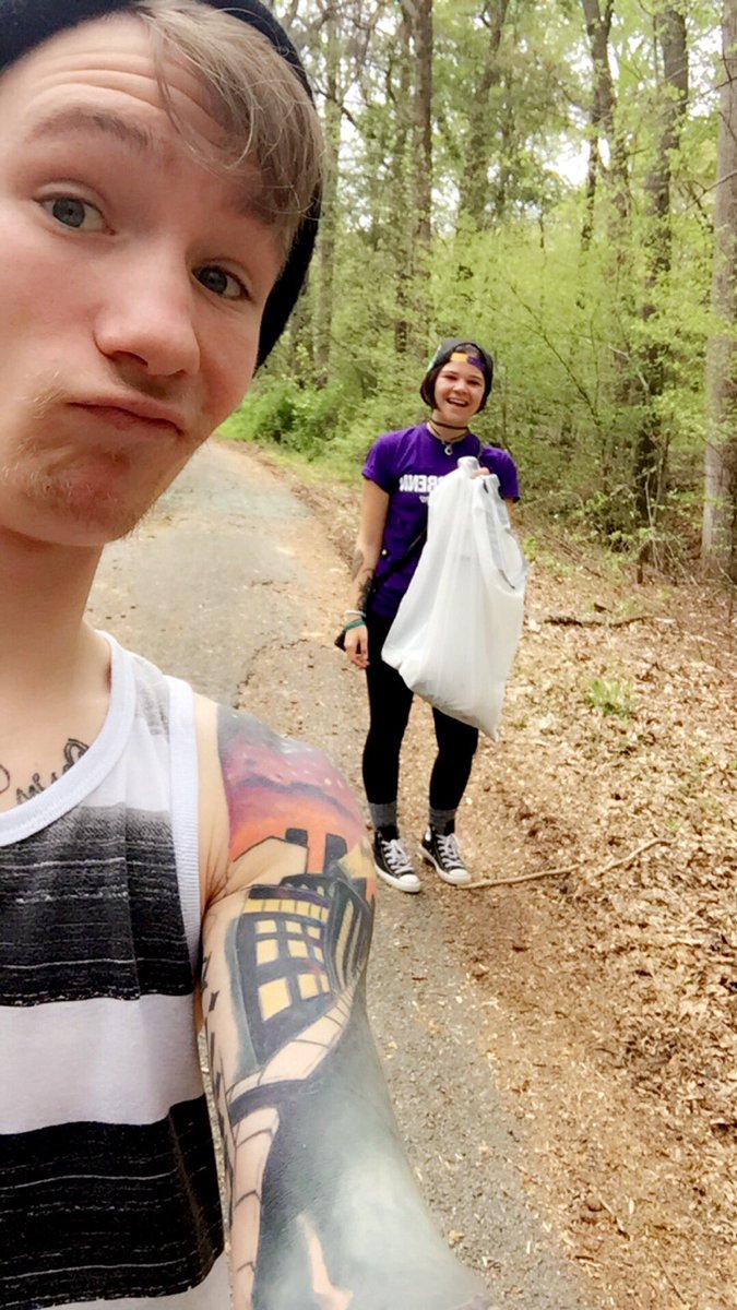 rockin #teambrenn today 👼🏻💜 #earthdaycleanup @nick_zorn