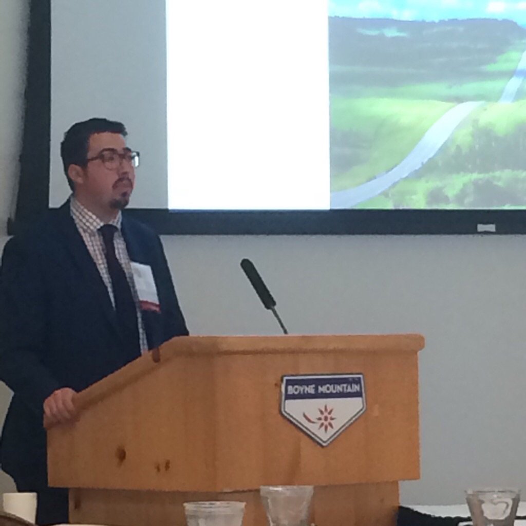 CranbrookHUB's tweet image. Fernando Cardenas from @COEtalk giving @MichiganCAPP a national TRIO update.