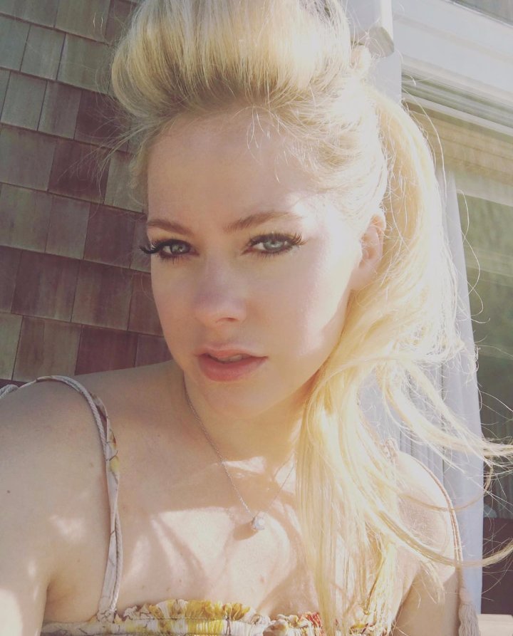 UnitedForAvril's tweet image. 💞👸 AVRIL LAVIGNE APPRECIATION TWEET 👸💞