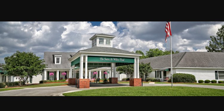 ShiraDavis08's tweet photo. Extremely blessed to have interned w/ Jenny Lynn Anderson @ Willow Pond this past year. Miss it already! #grooverpr https://t.co/83hXNirLG9
