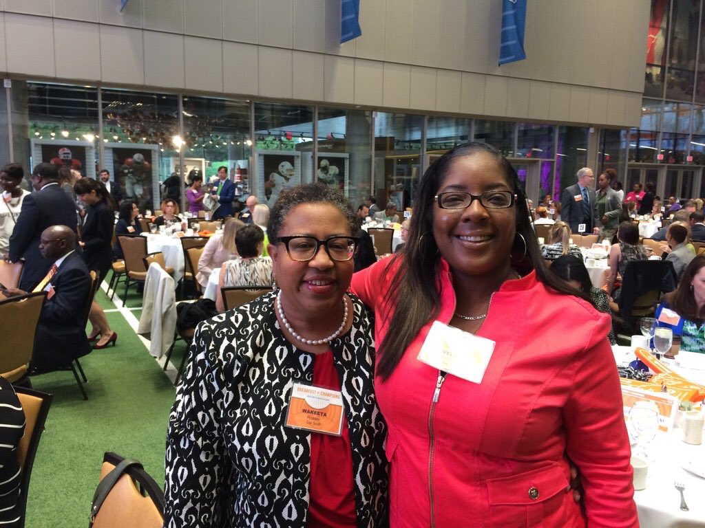 GasSouth's tweet photo. Congrats to Gas South's own Wakeeta and Velvet for being awarded the @unitedwayatl ECM of the Year award! #GScares https://t.co/CzKvSV1t6C