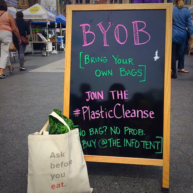 servemenow's tweet photo. Earth day should be every day! #plasticcleanse #byob @theFoodstand @UnSqGreenmarket  https://t.co/0MDSaSYePK https://t.co/i4ogD4IJuR