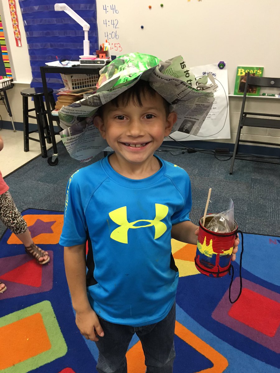 kimblase's tweet photo. Learning about reducing, recycling, and reusing. Happy Earth Day! #rannlearns https://t.co/NjhFl2DSBz