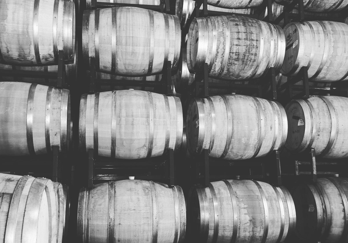 May your glass be full all weekend long. #WAwine #RedMtn