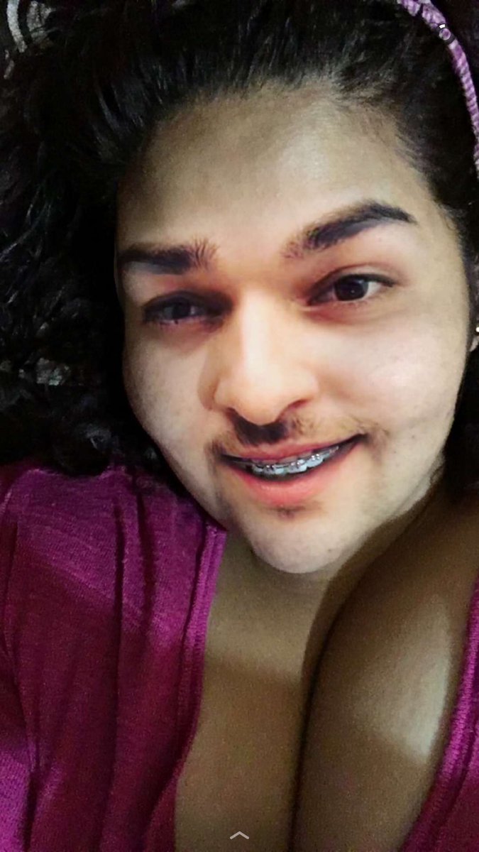 strellitaaleman's tweet photo. Jajajaja @chris_basteris te quiero hermoso #cachilover #miguapo https://t.co/cnIU8qWr02