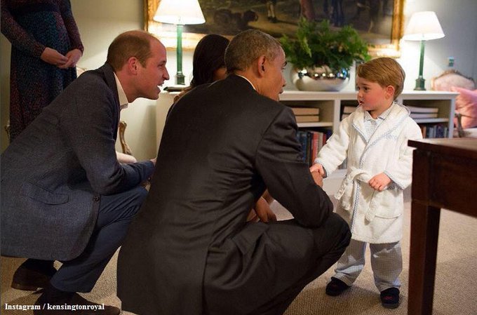 Prince George showing up to meet @POTUS in his bathrobe is the best thing on the internet today (@KensingtonRoyal)<a class="tags" target="_blank" title="On Twitter" href="/?out=eyJ0eXAiOiJKV1QiLCJhbGciOiJIUzUxMiJ9.eyJpYXQiOjE3MjIzNTk2ODIsImlzcyI6InR3cG9ybnN0YXJzLmNvbSIsIm5iZiI6MTcyMjM1OTY4MiwiZXhwIjoxNzUzODk1NjgyLCJyZWRpcmVjdF91cmwiOiJodHRwczovL3R3aXR0ZXIuY29tL1BPVFVTIn0.NV2gbZGbVwAKaBI7w1nPSrfrUh1DFcfzyVPfBmpol4jfr5-km0_mtz5Iu_fHx5bhRaSJRMwY9-HDTmVnrtaonA">@POTUS</a><a href="/tag/thewomanwhosmashedcodes"class="tags"><span>#thewomanwhosmashedcodes</span></a>