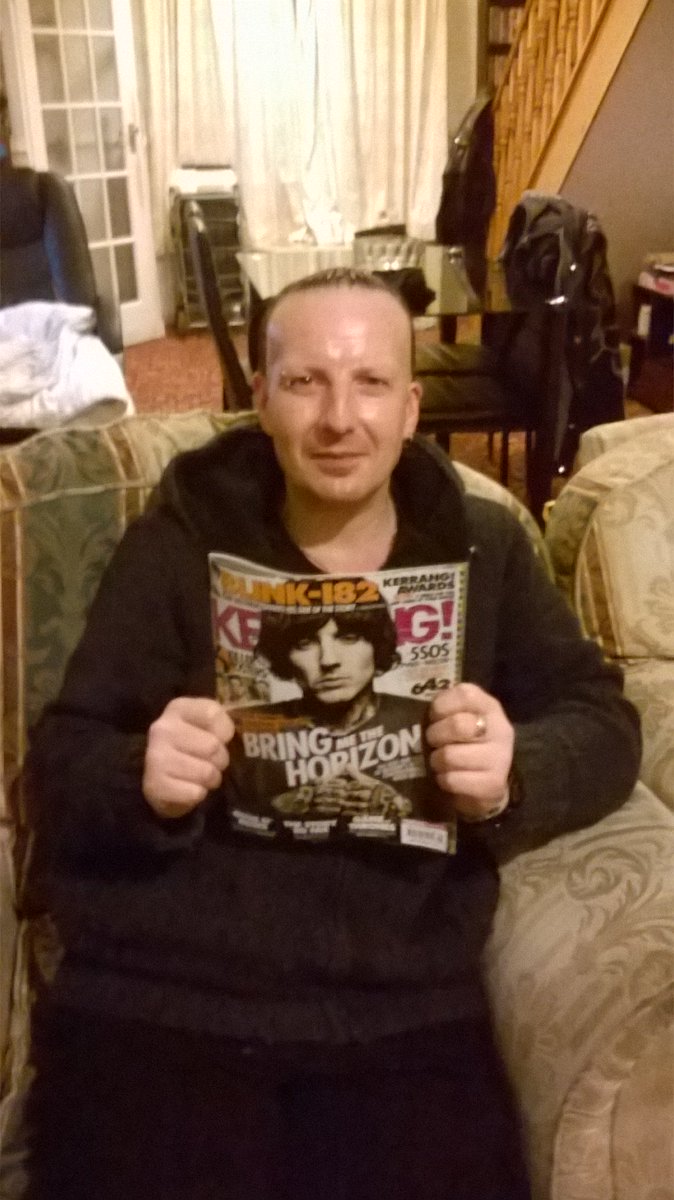 kissofdragon666's tweet photo. Fingers crossed ,heres mine :) #kerrangawardstable2016 https://t.co/R8WsYwO8TG