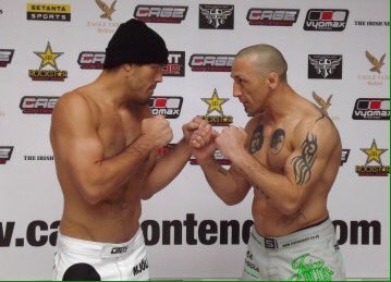 CageContender's tweet photo. IT'S BOOGIE TIME FOR NORTHERN IRELAND MMA.....

@CageContender presents Seminars with DEAN LISTER in the May 2016 https://t.co/BXY90yRx3f